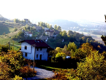 Обл.Перник, в землището на с.Кладница, в.з. Разкръске, продавам ПИ-950м2