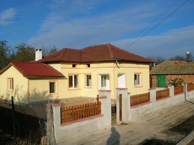 Nice renovated property in picturesque village of Dabovik Dobrich/Varna/Balchik