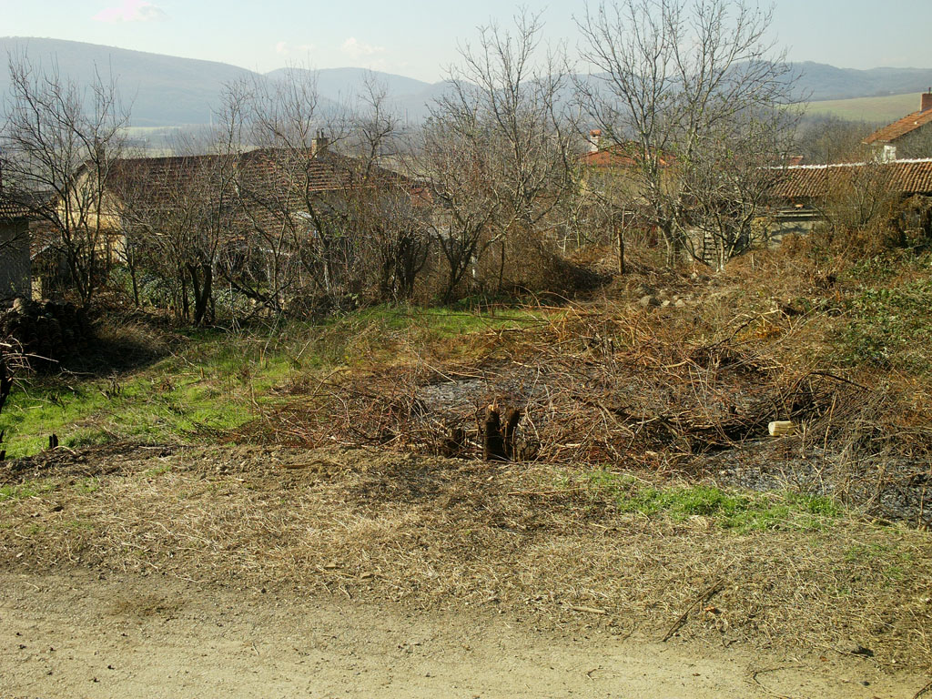 Парцел в регулация, град Дебелец