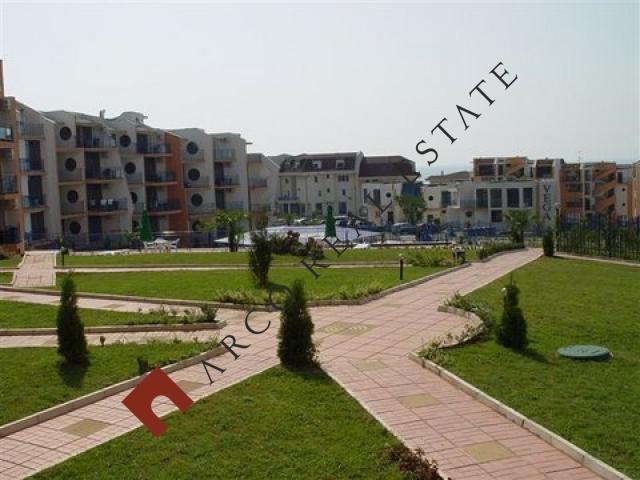 Two-bedroom aprtment at St. Vlas, 86esq, fl.3/4, 65000E, fully finished, PANORAMA