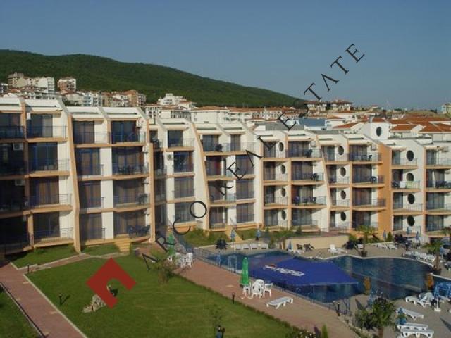 Two-bedroom apartement in Sveti Vlas, Mega village complex - 50,000EUR