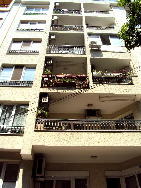 1 bed apartment in Varna close to center of the city