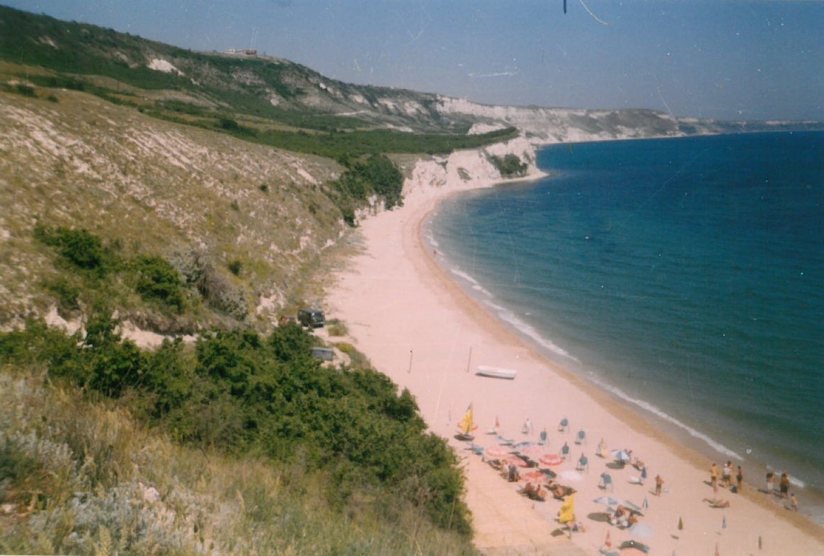 Урегулирани поземлени имоти на морето