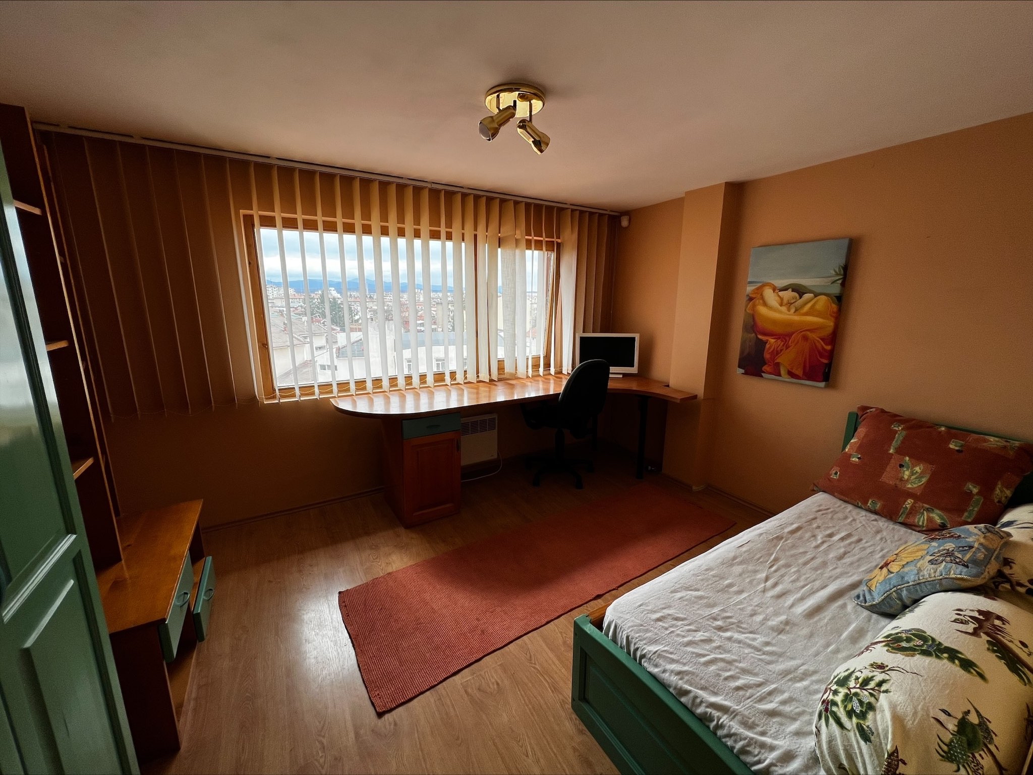 Продава Pent house apartment in the center of Bulgaria, town of Kazanlak 3 Bedrooms 130 sq. m. в Kazanlak, квартал Kazanlak, област Stara Zagora